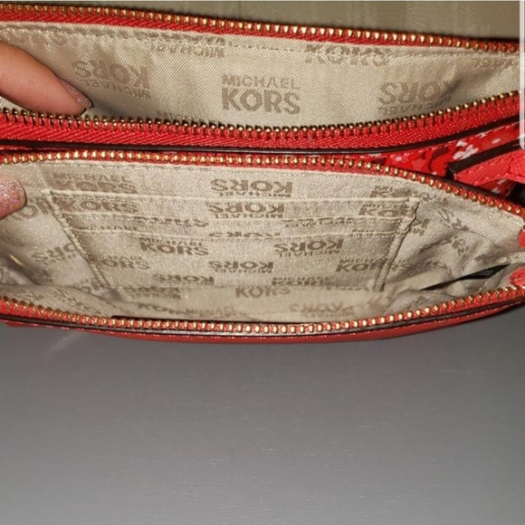 Michael Kors Jet Set Double Gusset Scarlet Blossom - Picture 2 of 5